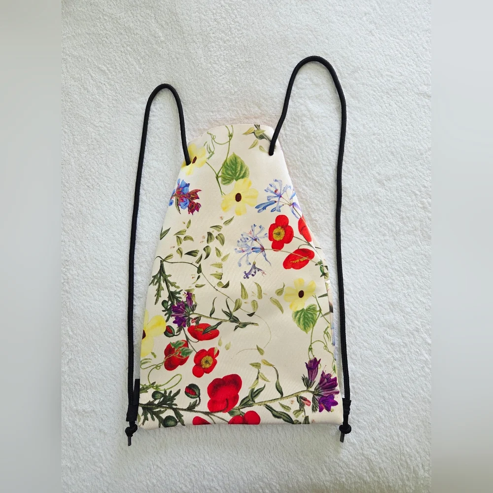 Triangl Swimwear Neoprene Floral Paloma Women's Bag